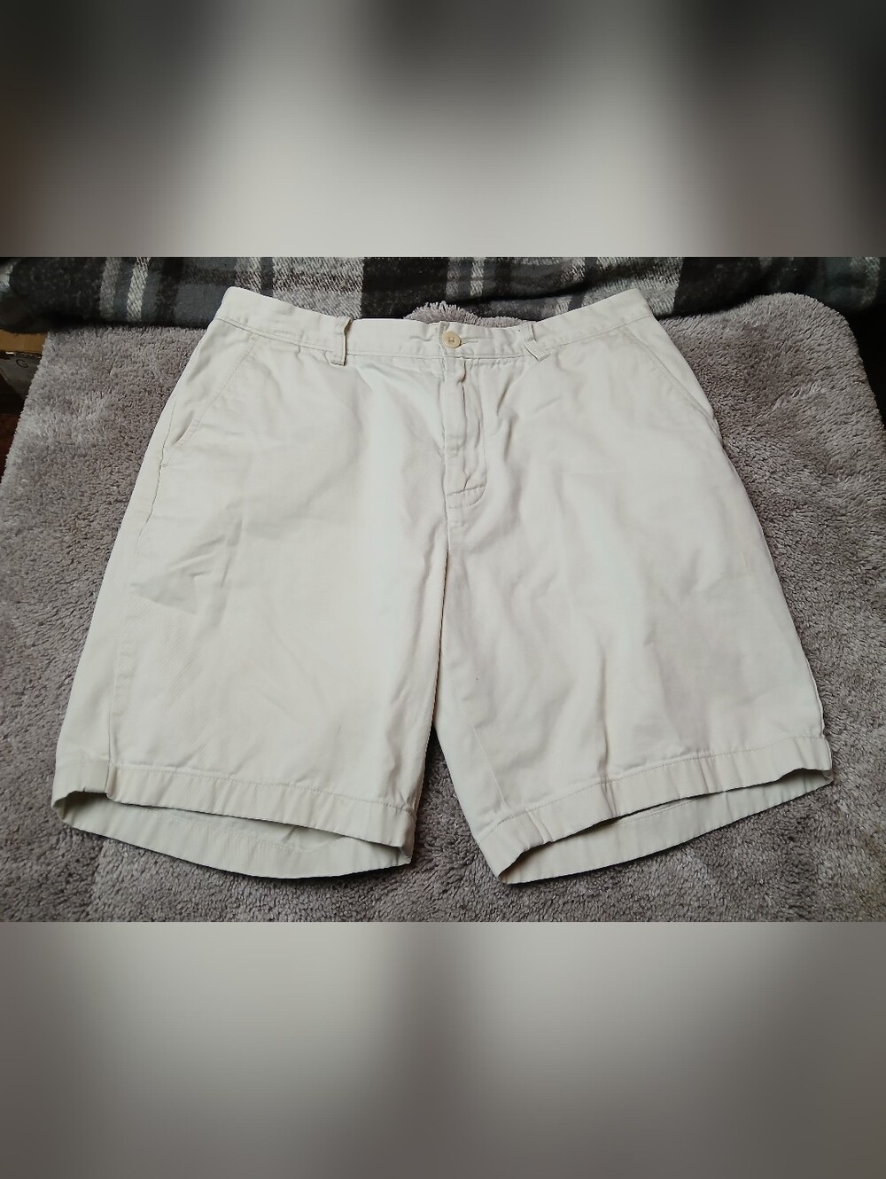 Men's Classic Nautica Classic Fit Cotton Casual Shorts - White